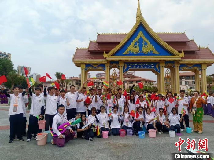 中缅边境瑞丽:缅甸国际学生开启逐梦之旅