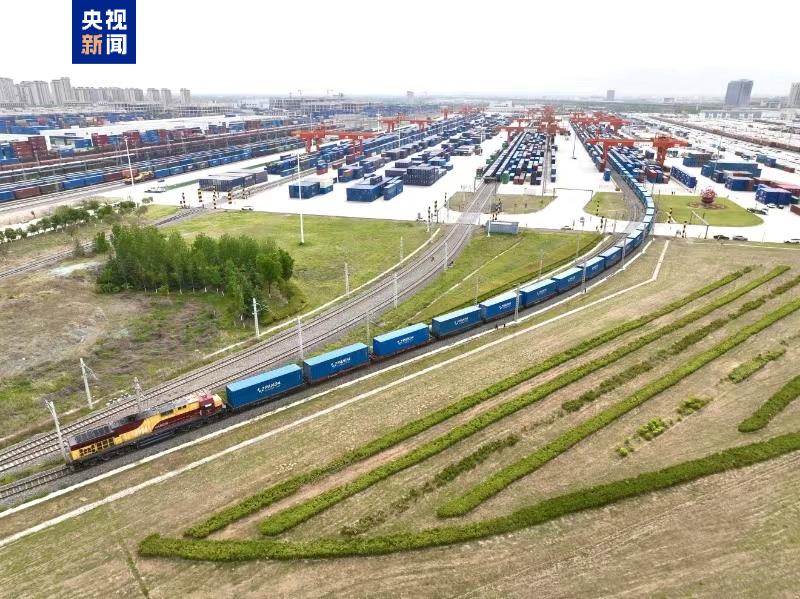 1至4月国家铁路累计发送货物12.99亿吨