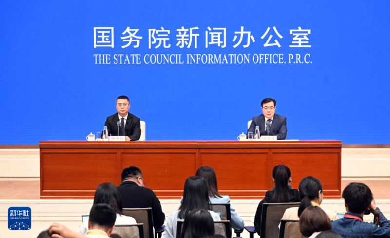 新华全媒+丨应变克难 稳健前行——从最新指标看当前中国经济走势