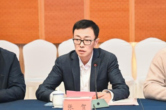 2025好网民·在山东|张贺:以网为媒,绘就威海诗意正能量画卷