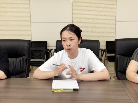 交流研讨 (3)