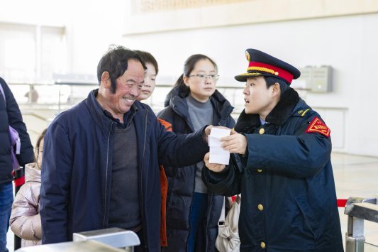 国铁济南局杨帆-“好网民·在山东”照片 (2)