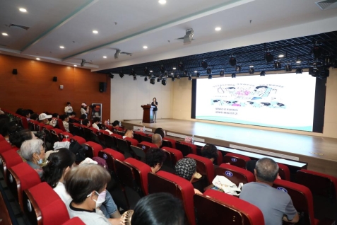 健康威海大讲堂讲座现场