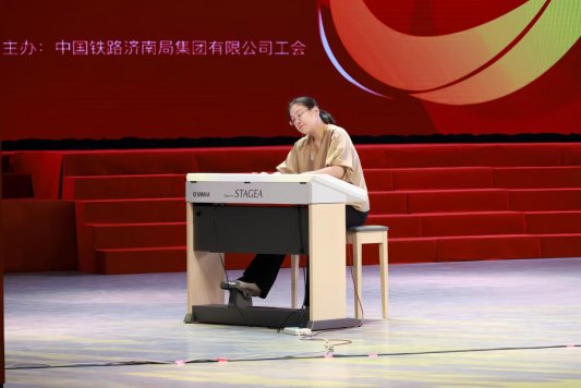 国铁济南局刘燕-“好网民·在山东”照片 (3)