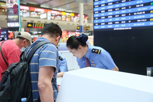 国铁济南局陈璐-“好网民·在山东”照片 (1)