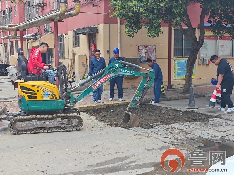 枣庄市市中区文化路街道:老旧道路换新颜 居民满意在心间