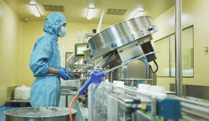 【理响中国·春江水暖鸭先知】一粒药片向“新”而行 【理响中国·春江水暖鸭先知】一粒药片向“新”而行