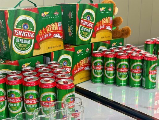 畅饮经典  举杯启航 青岛啤酒为消费者专属定制 “海上嘉年华”