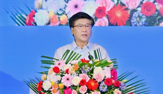 李昱