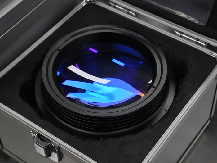 产自巨程智造的ZYGO-100-F1.5标准镜头