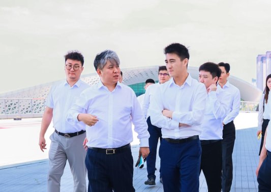 何猷君入主寰聚：丛里·TAI用一场“丛林party” 开启寰聚与星竞威武融合文旅商业新版图
