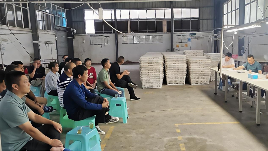 咸丰烟农“加油站”开张！技术培训助力烟叶提质增效