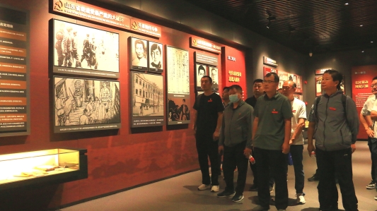 84b271b4b37563e192a46b777c05e75