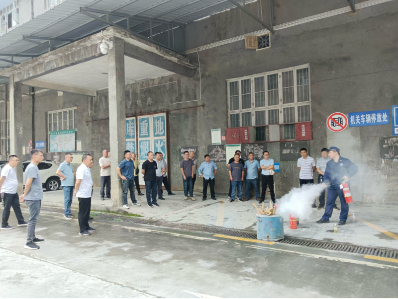 湖北咸丰:强化安全意识 共筑平安基石