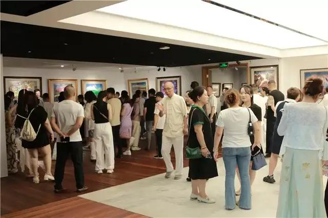 亮眼！黄建南艺术数字文献系统工程暨从艺60周年作品展启幕