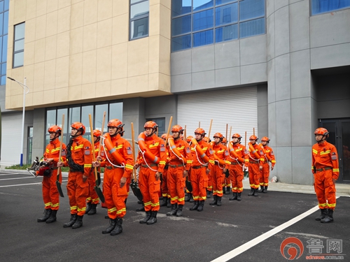 国家消防救援局山东机动队伍“以汛为令”淬炼抢险攻坚硬实力