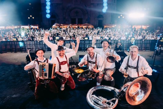 f9ae3f010846253f79839282c0395e7