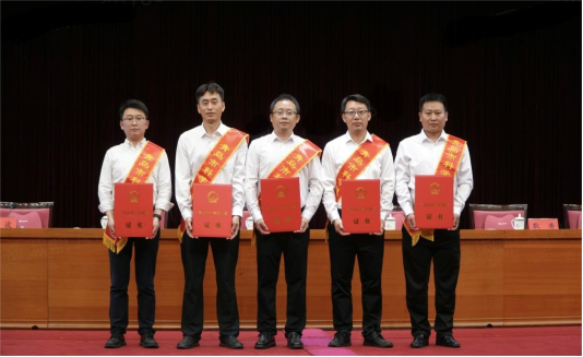 ac11354c633ab37de356f823ad4852e