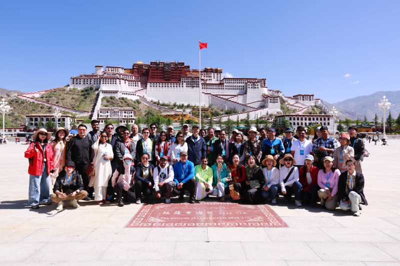 “中国在保护自然环境的同时实现了高度现代化!” ——多国记者眼中的现代西藏