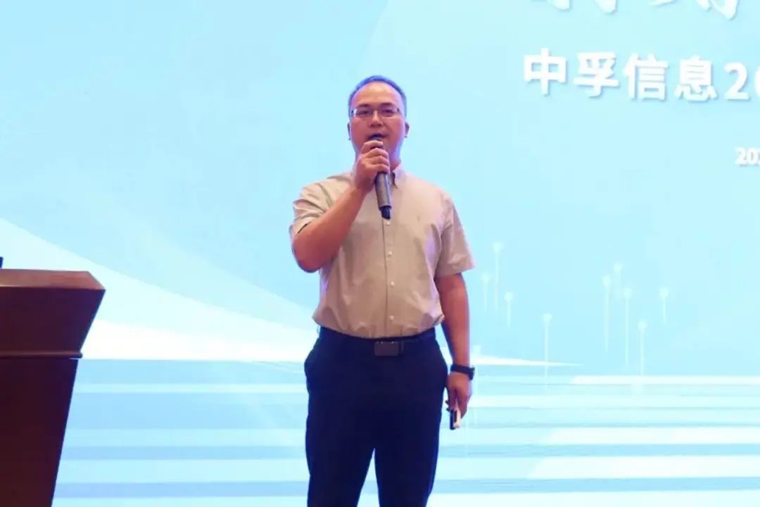 中孚信息半年会正常召开,代理董事长刘海卫做工作报告