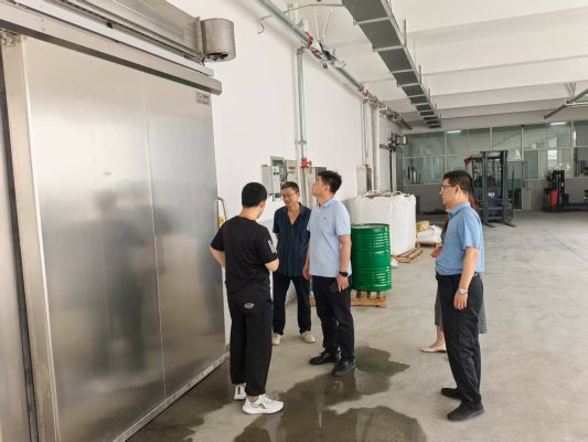 荣成经济开发区对新投产企业开展安全生产帮扶指导