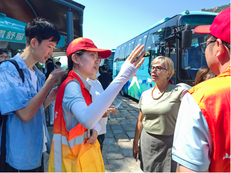青岛崂山:文明旅游绘就山海新画卷,品质服务擦亮城市金名片