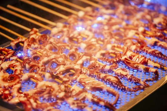 金沙滩啤酒城:舌尖上的狂欢,烟火中的盛宴