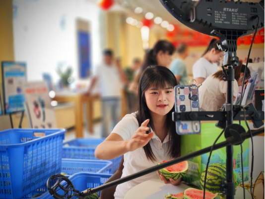 06be7b70288b448a80783cd4e9514dc7