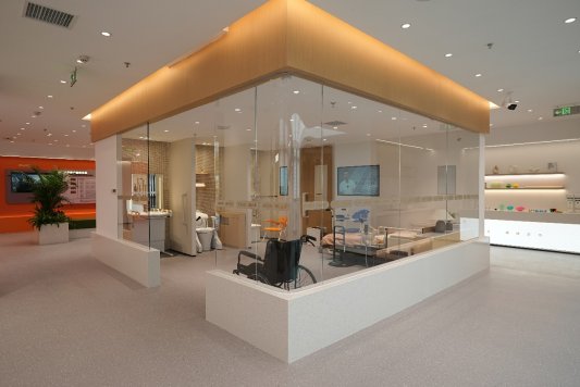 E:D盘yani.pan声誉处事务2025.88.5 富德生命人寿“美好生活2.0”康养品牌发布：从生活方式变革入手，让保障看得见、用得上、靠得住微信图片_20250805154334.jpg