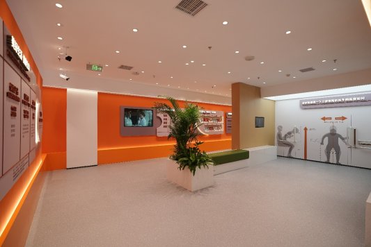 E:D盘yani.pan声誉处事务2025.88.5 富德生命人寿“美好生活2.0”康养品牌发布：从生活方式变革入手，让保障看得见、用得上、靠得住微信图片_20250805154339.jpg