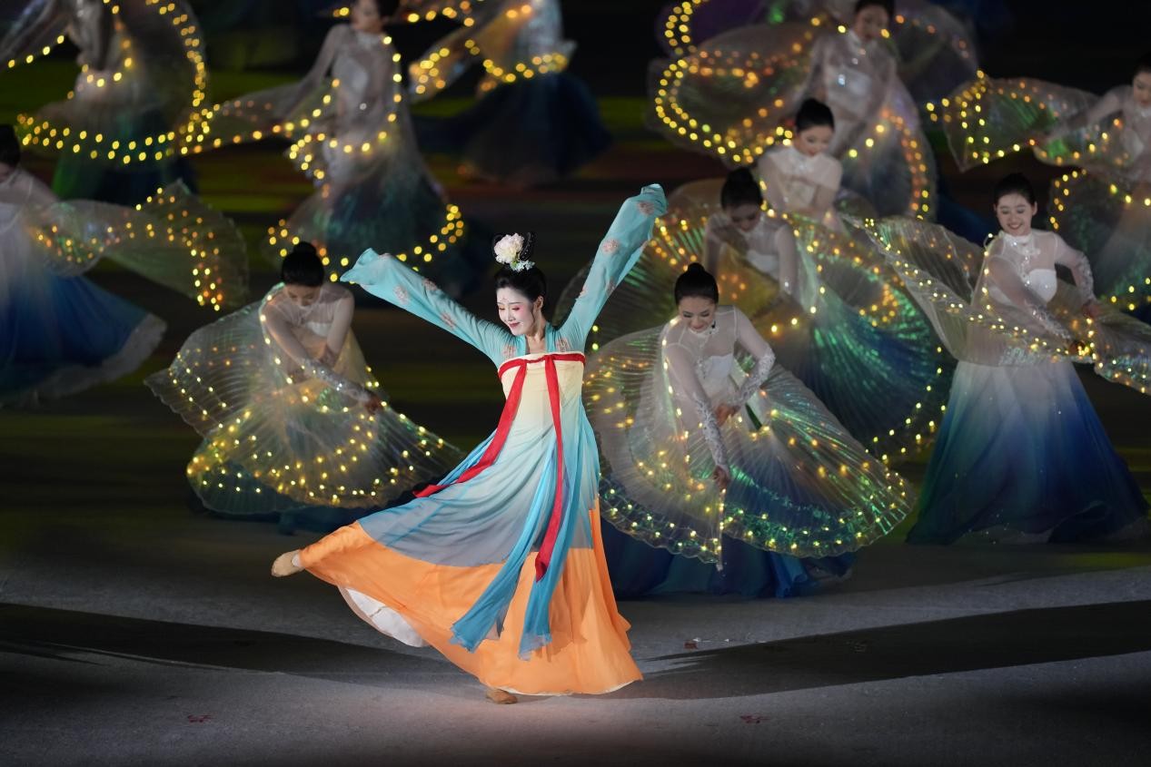 成都世运会开幕!展现出中国式现代化万千气象 成都世运会开幕!展现出中国式现代化万千气象