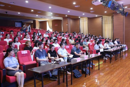 全市残疾儿童康复救助专业人员规范化培训班暨康复工作推进会在泰安市妇幼保健院举行