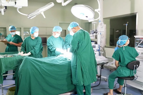 平邑县人民医院同期根治胃直肠双源肿瘤