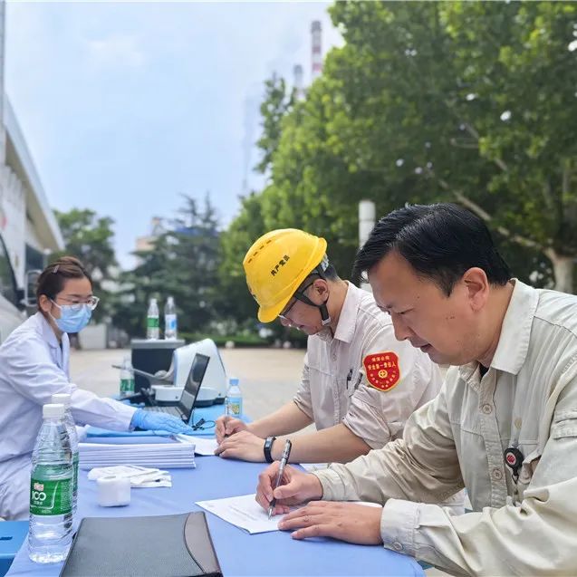 国家能源菏泽发电有限公司开展无偿献血活动 用爱心为生命 “续航”