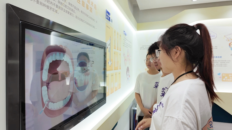 【职引未来】搭建舞台,让青年学子在社会实践中触摸国家需求脉动 【职引未来】搭建舞台,让青年学子在社会实践中触摸国家需求脉动