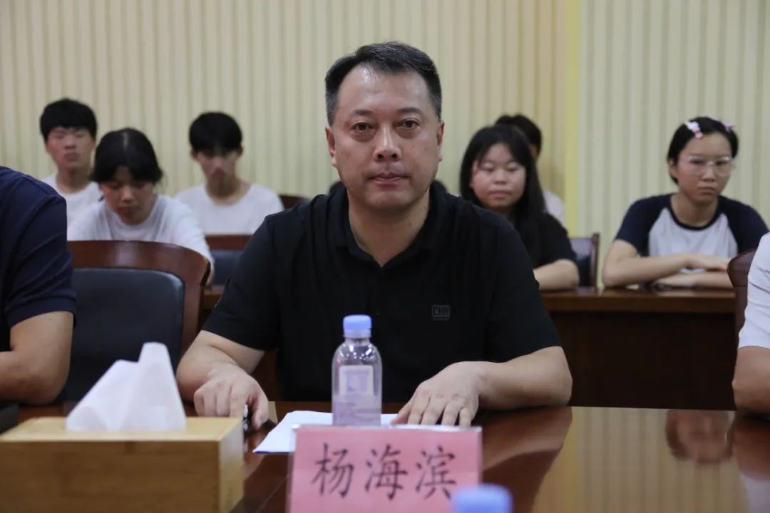 临沂市工业学校为2025年世界职业院校技能大赛获奖团队举行欢迎仪式