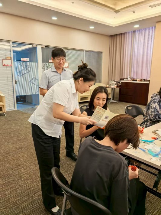 3541A4BF-301B-47CF-8AFC-F27D4117A2CD