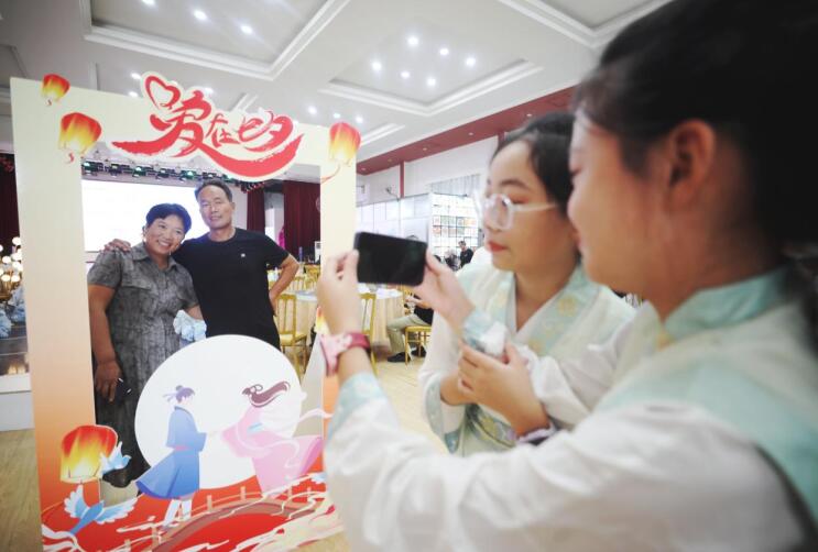 活动现场。范胜明摄