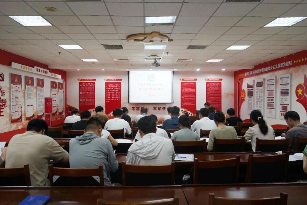 凝“新”聚力 踏梦前行| 济南市中西医结合医院2025年新员工岗前培训圆满收官