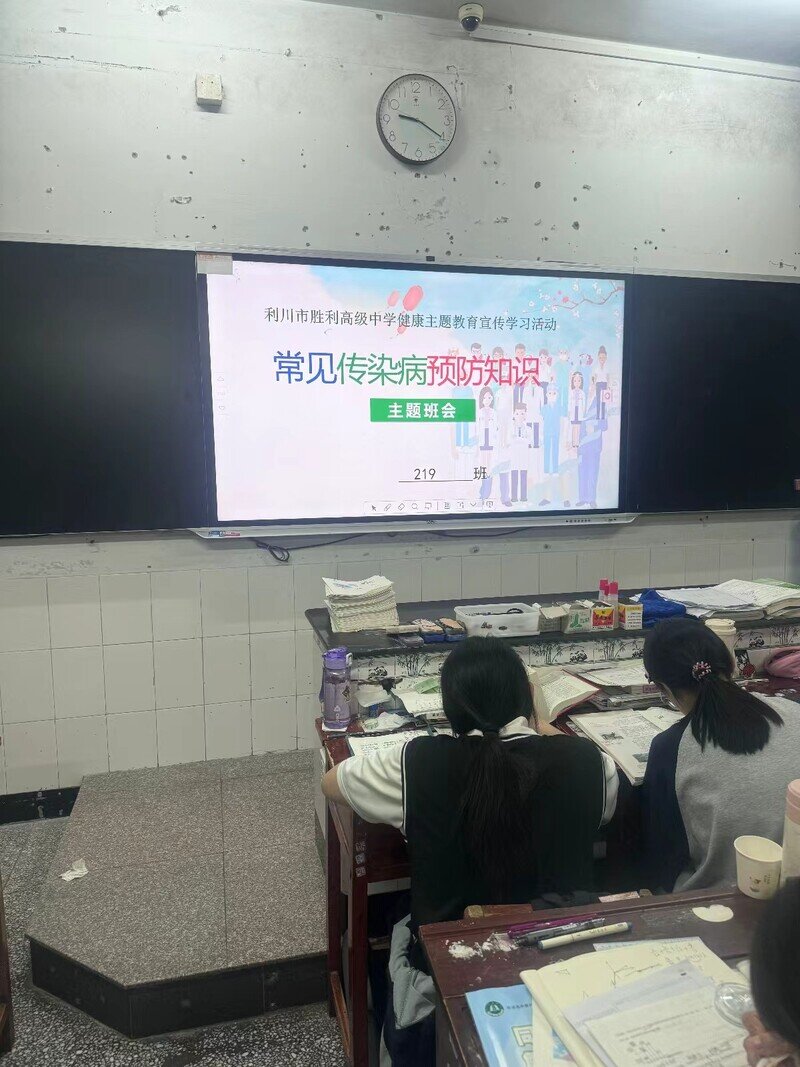 1758097868216758.jpg 652437b7055f492b5f893ab50327c548.jpg