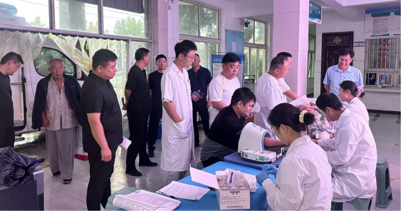 暴雨难挡热血真情,菏泽三家卫生院同日开展团体献血