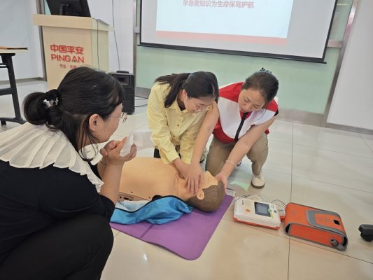 pa_10100000001124969_8B902E31-3315-4341-BA24-E97A172101FD_4096x3072_mo_