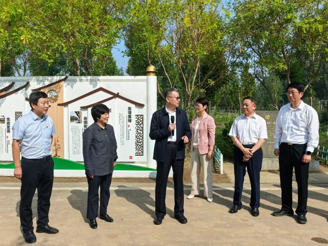 市人大常委会机关到济阳区开展联合主题党日活动