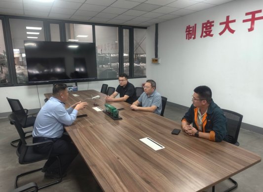 济南市公安局莱芜分局口镇派出所深入企业开展反拐宣传活动