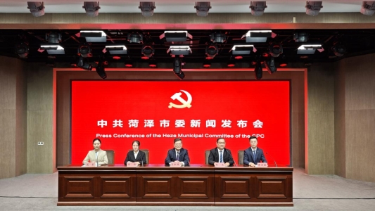 226名专家领衔服务!菏泽“百千万”工程覆盖千余家基层单位