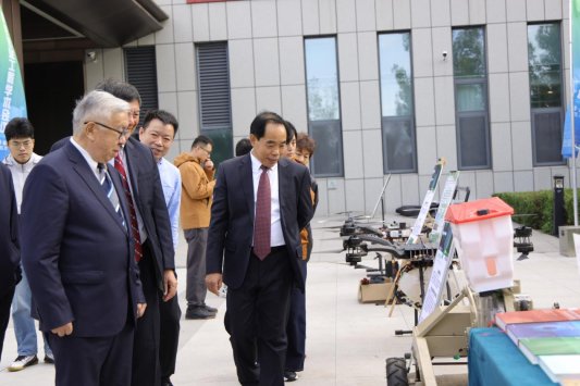 a797c9375498b19e42f79320a64a9400