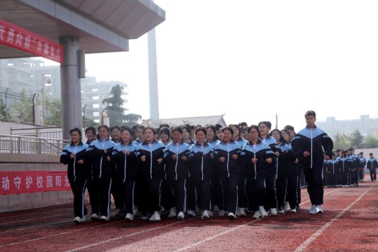 日照市莒县实验高中举行“阳光跑操”比赛
