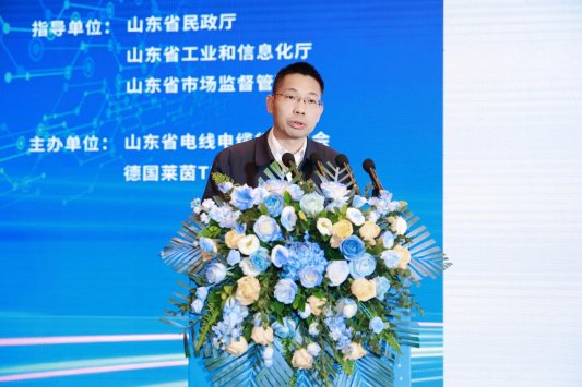 主题演讲环节1赵福军