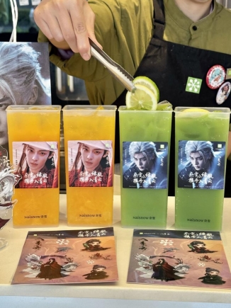 6f3e542c84845eb74cbdec84acf13181