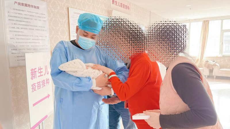 无痛分娩+宝爸亲情陪产:济南南郊医院产科见证爱与专业的温柔分娩